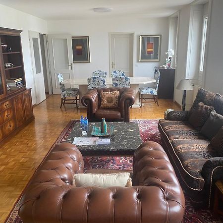 Geneve, Plein Centre,Belle Vue Lac, Splendide Et Grand Appartement Екстериор снимка
