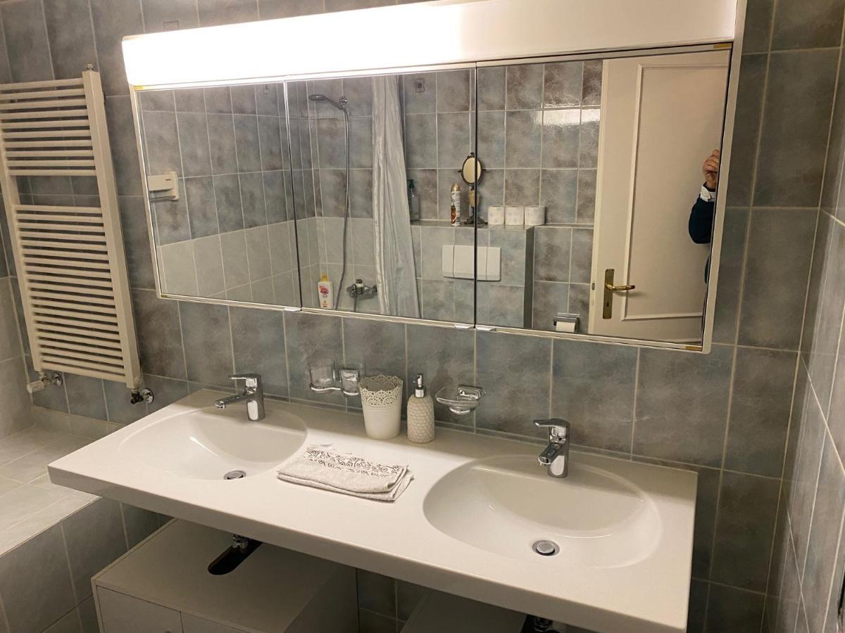 Geneve, Plein Centre,Belle Vue Lac, Splendide Et Grand Appartement Екстериор снимка